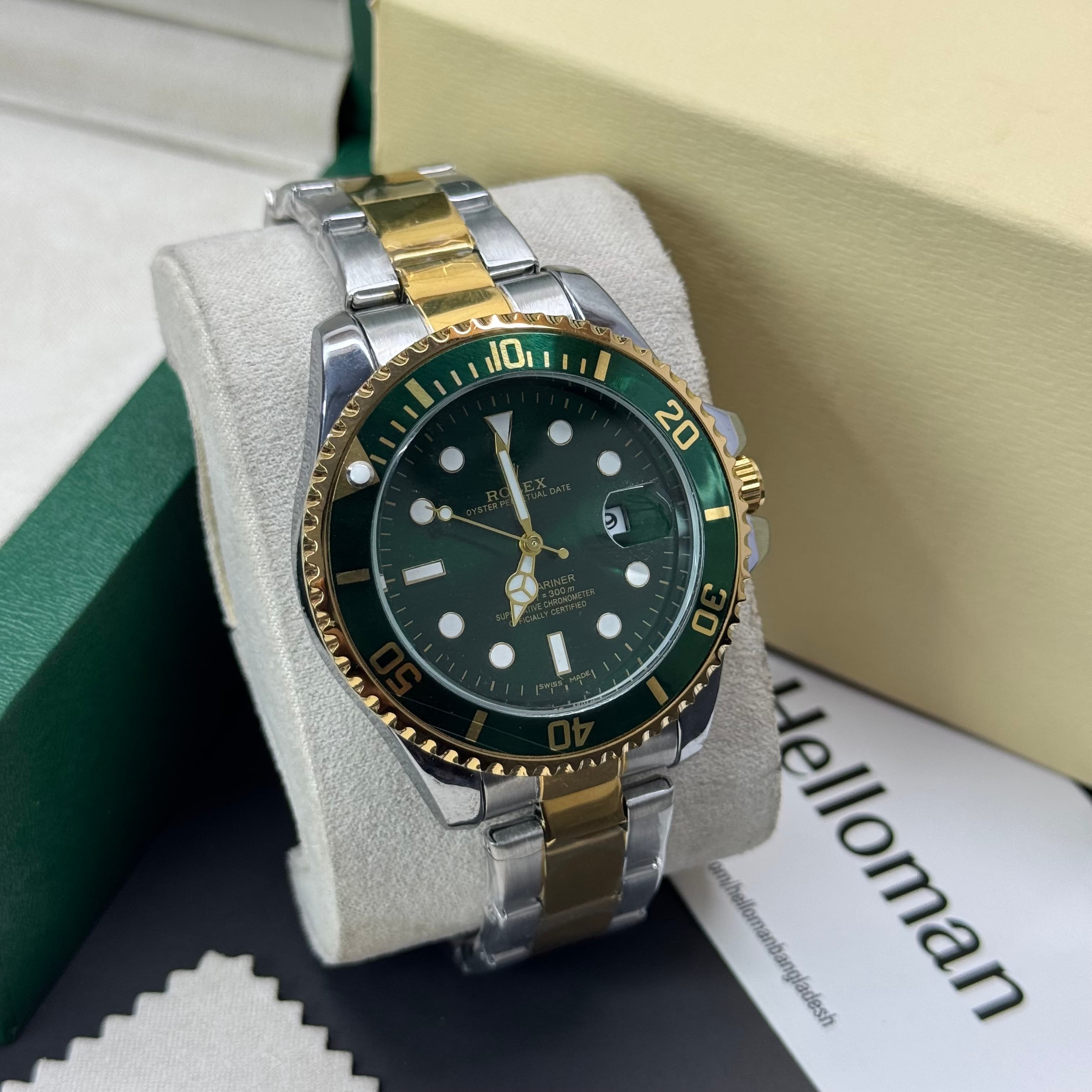 ROLEX Submariner Men’s Stainless Steel Watch