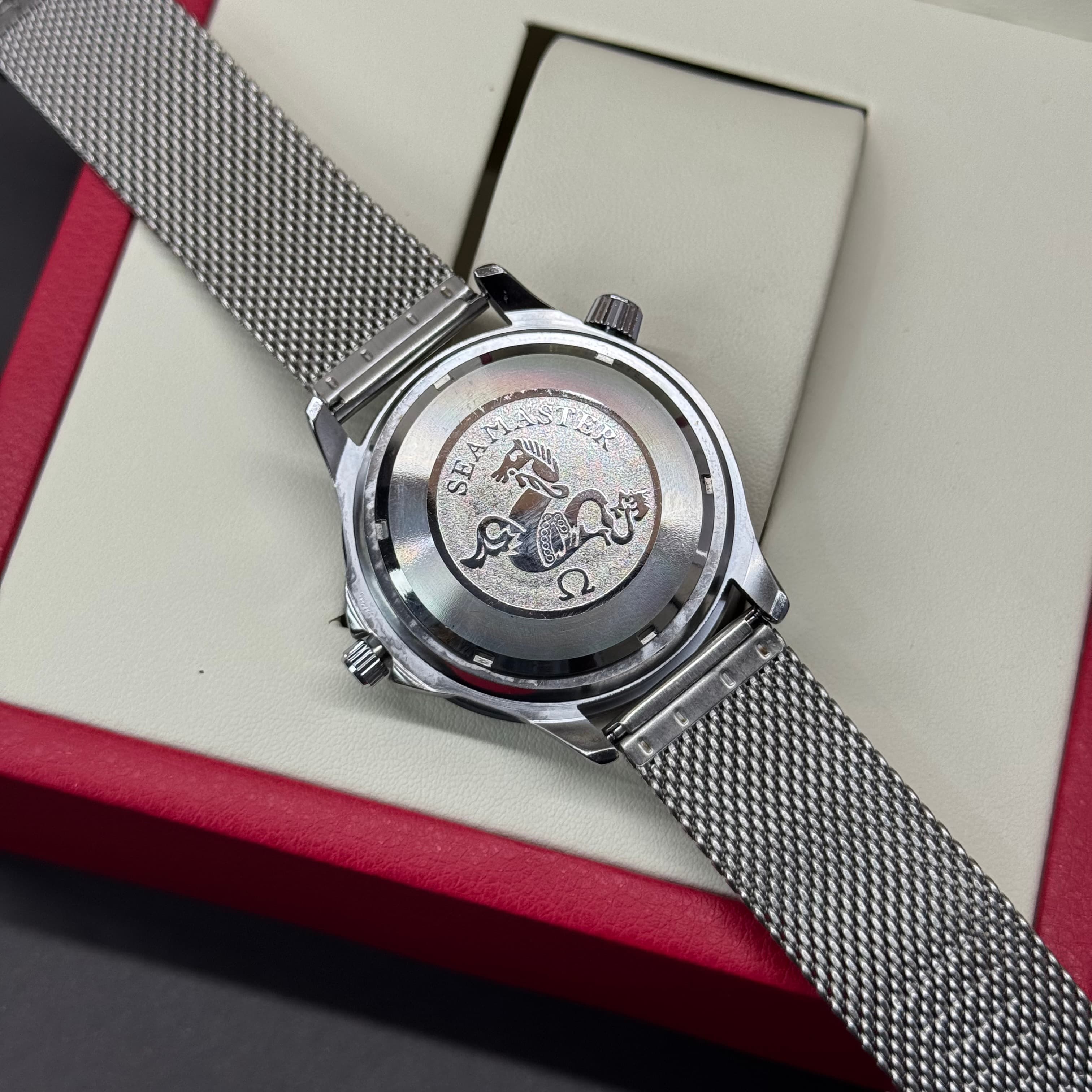 Omega Seamaster 007 Edition